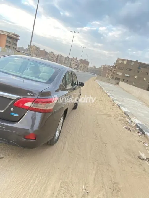 Nissan Sentra 2019 White Used for Sale - 5