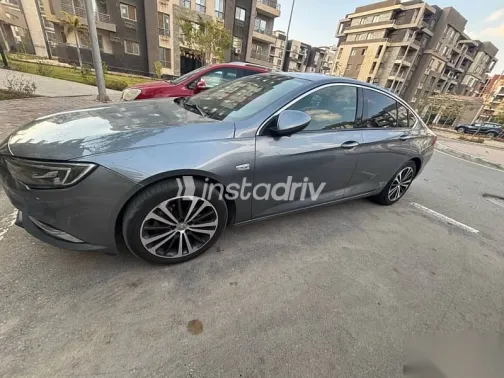 اوبل أنسيجنيا 2018 رمادي مستعملة للبيع - 5