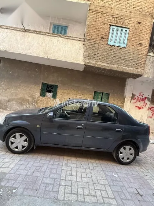 رينو لوجان 2010 أسود مستعملة للبيع - 3