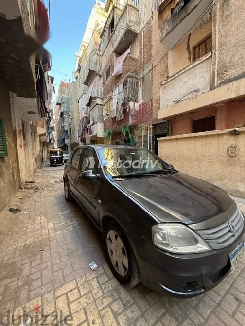 رينو لوجان 2010 أسود مستعملة للبيع - 5