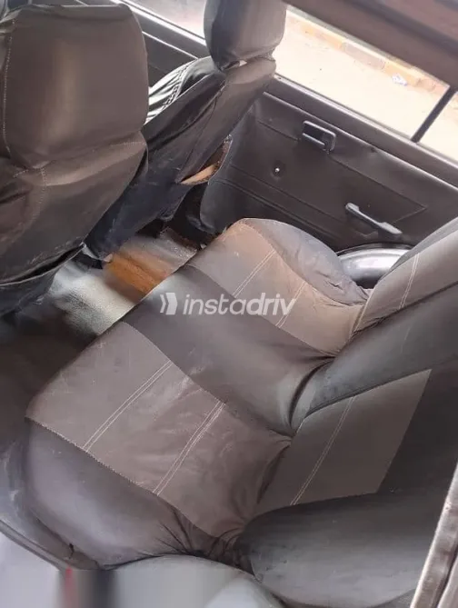 سوزوكى ماروتى 1995 رمادي مستعملة للبيع - 3