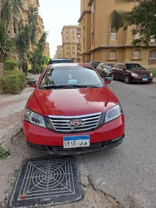 جيلي امجراند 2017 نبيتي مستعملة للبيع