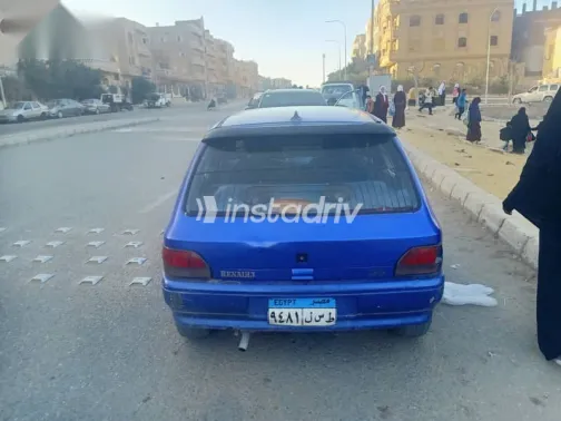 رينو كليو 1994 أزرق غامق مستعملة للبيع - 5