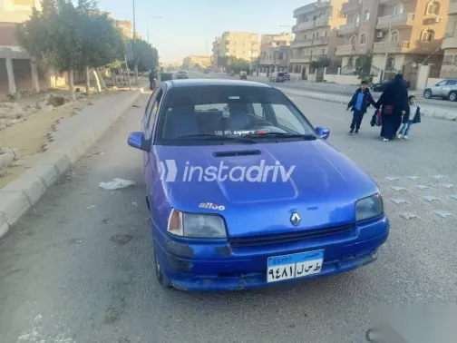 رينو كليو 1994 أزرق غامق مستعملة للبيع - 7