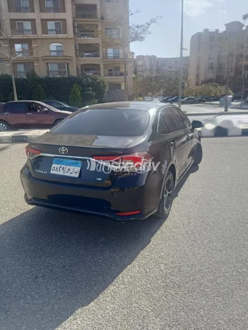 Toyota Corolla 2022 Black Used for Sale - 3