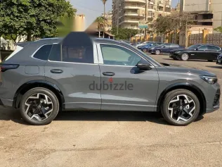 فولكس فاغن تيجون 2026 فضي جديدة للبيع