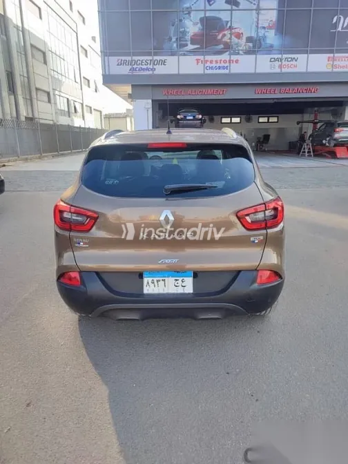 Renault Kadjar 2017 Brown Used for Sale - 2