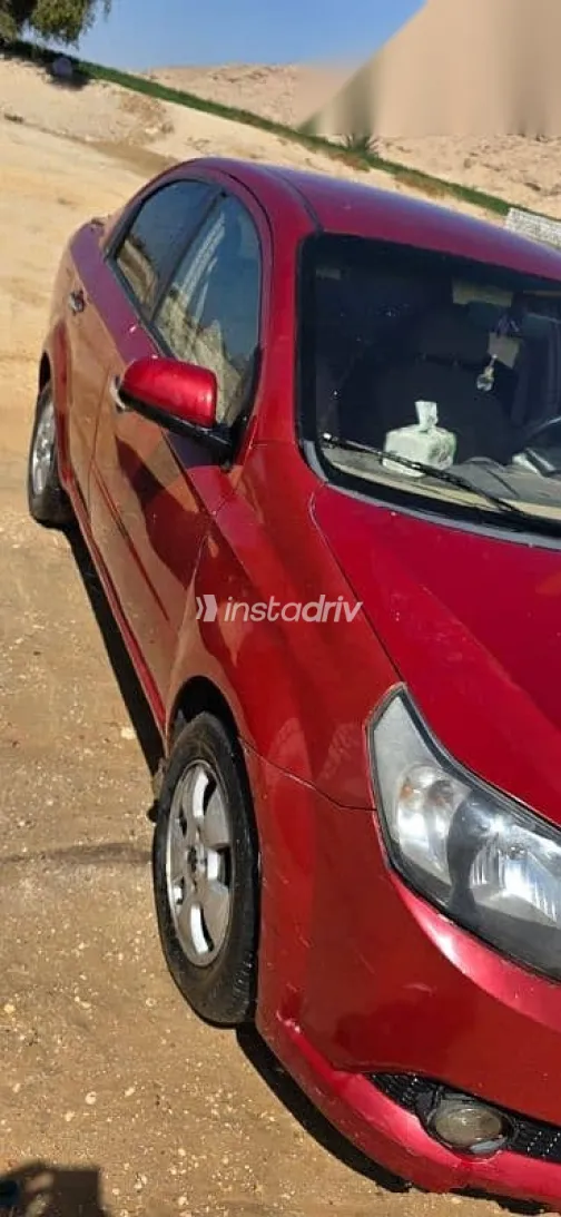 Chevrolet Aveo 2017 Burgundy Used for Sale - 3