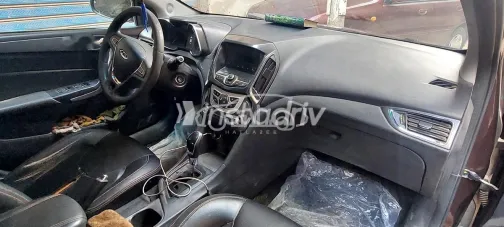 شيرى اريزو 5 2022 أبيض مستعملة للبيع - 4