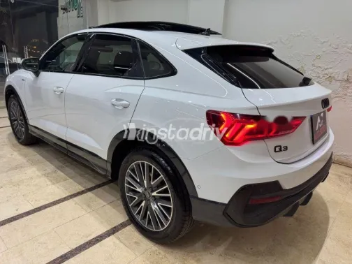 Audi Q3 2024 White Used for Sale - 3