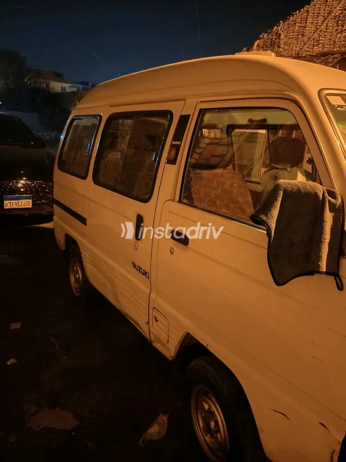 سوزوكى فان تومنايا 2025 أبيض مستعملة للبيع - 4