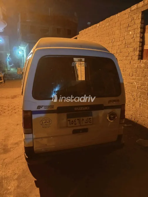 سوزوكى فان تومنايا 2025 أبيض مستعملة للبيع - 7