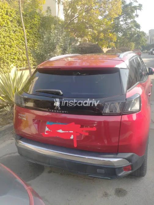 بيجو 3008 2023 أبيض مستعملة للبيع - 2