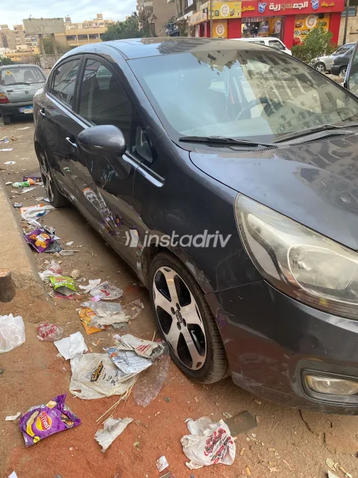 كيا ريو 2015 أبيض مستعملة للبيع - 2