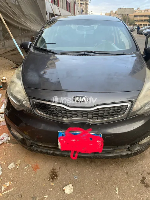 كيا ريو 2015 أبيض مستعملة للبيع - 4