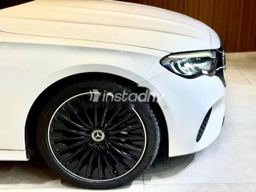 مرسيدس E 200 2024 أبيض مستعملة للبيع - 2