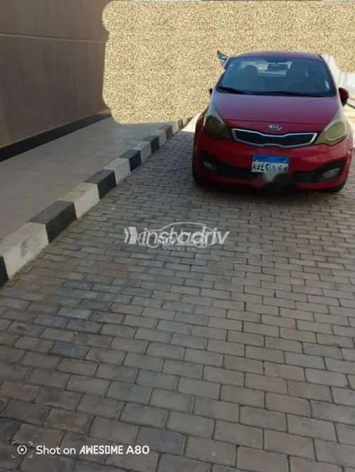 Kia Rio 2013 Red Used for Sale - 3