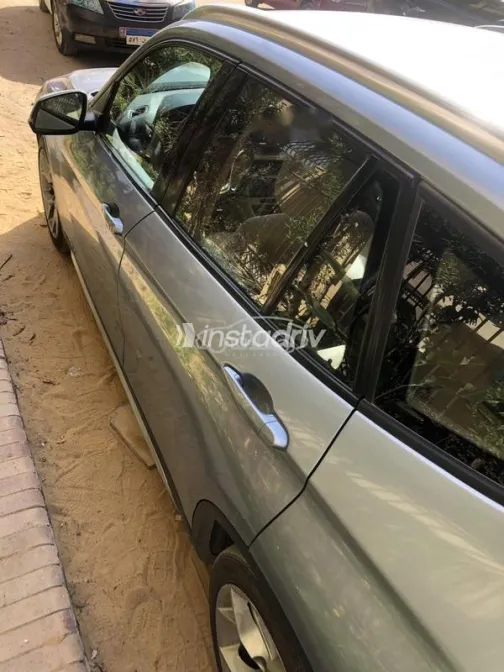 BMW X1 2013 Gray Used for Sale - 4