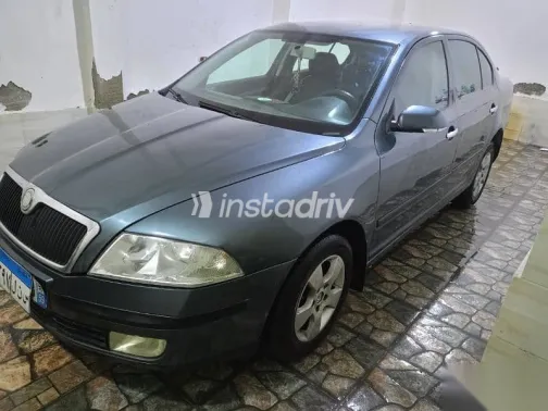 سكودا اوكتافيا 2007 رمادي مستعملة للبيع - 1