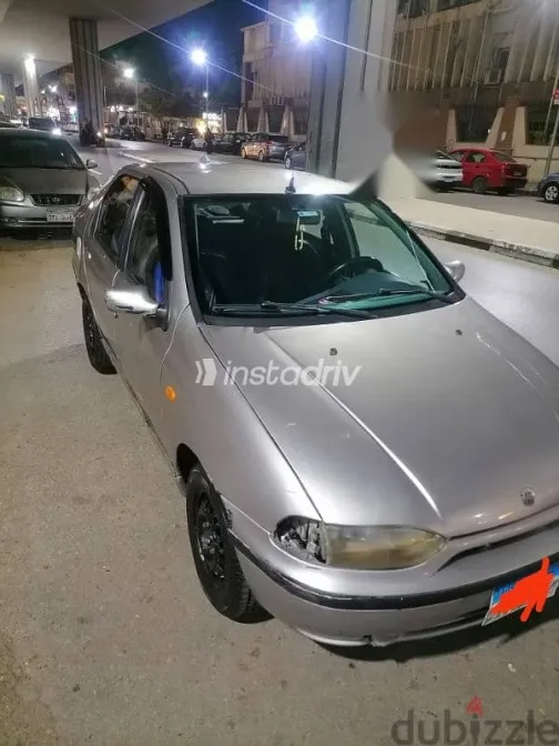 فيات سينا 2001 فضي مستعملة للبيع - 4