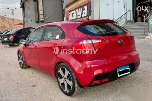 Kia Rio 2013 Red Used for Sale - 4