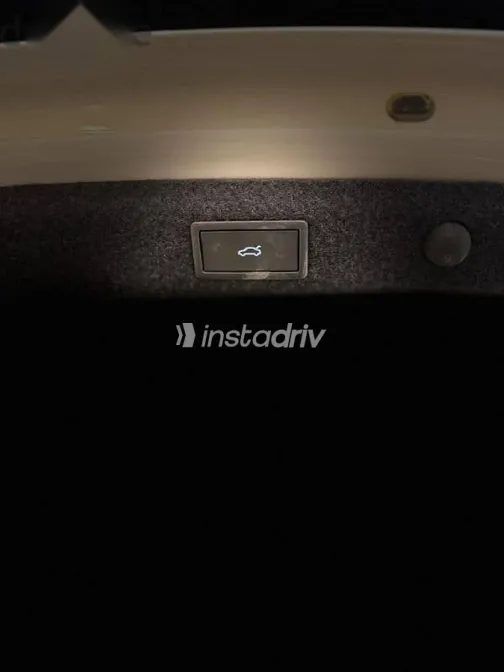 Skoda Octavia 2025 White New for Sale - 8