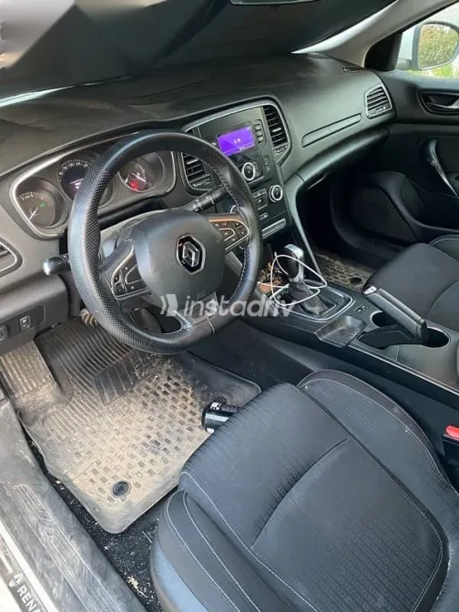 رينو ميجان 2020 أبيض مستعملة للبيع - 4