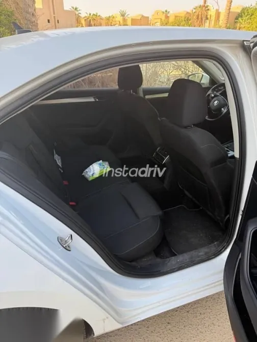 Skoda Superb 2023 White Used for Sale - 7