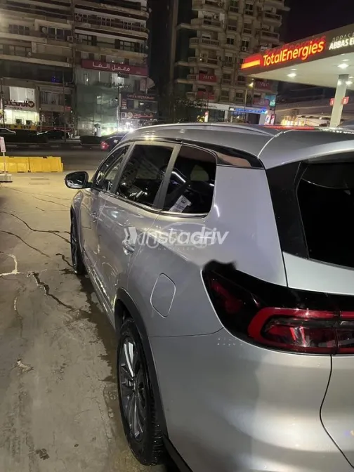 شيرى 8  تيجو 2024 فضي مستعملة للبيع - 2