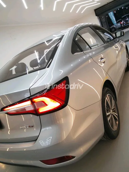 ام جى 5 2026 أبيض مستعملة للبيع - 1