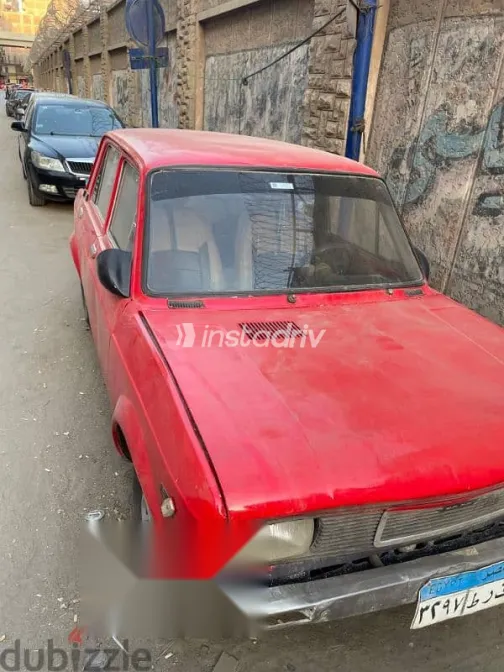 فيات 128 1978 أحمر مستعملة للبيع - 3