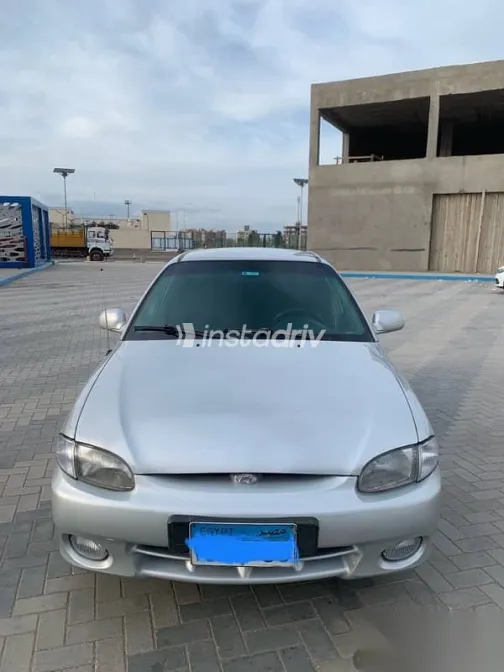 هيونداي اكسنت 2006 فضي مستعملة للبيع - 1