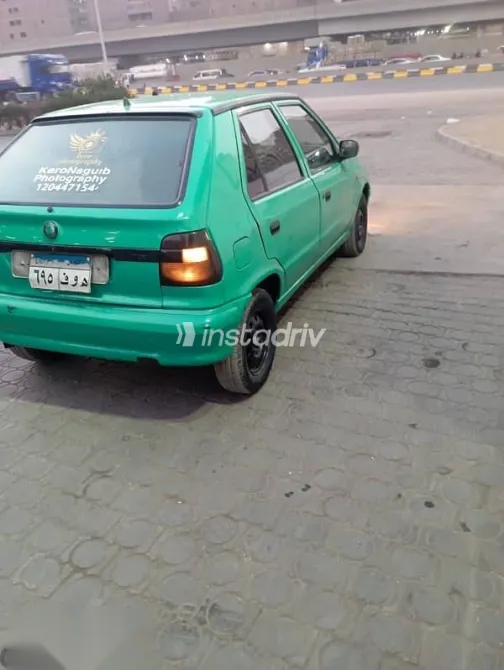 سكودا فيليشيا 1996 أخضر مستعملة للبيع - 2