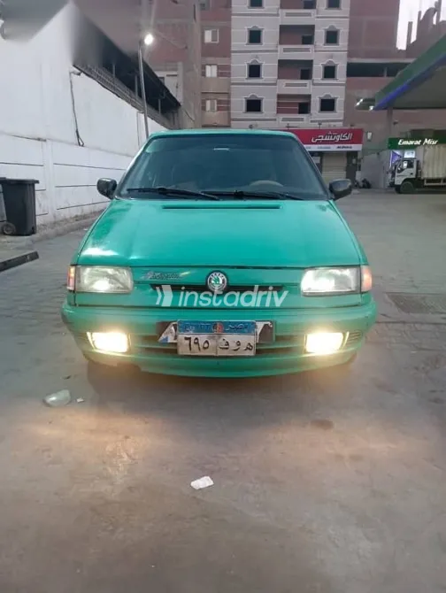 سكودا فيليشيا 1996 أخضر مستعملة للبيع - 8