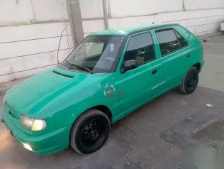 سكودا فيليشيا 1996 أخضر مستعملة للبيع