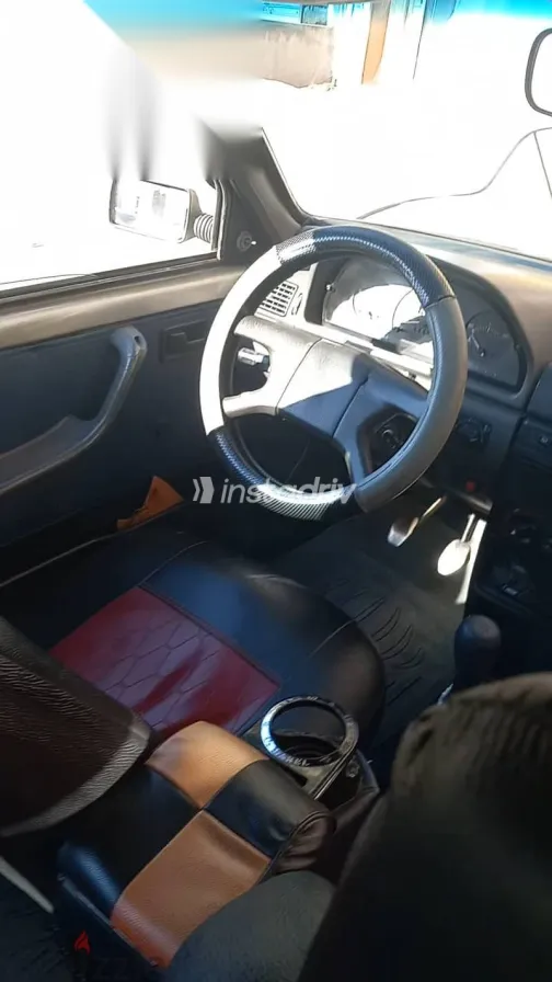 فيات اونو 2002 فضي مستعملة للبيع - 9