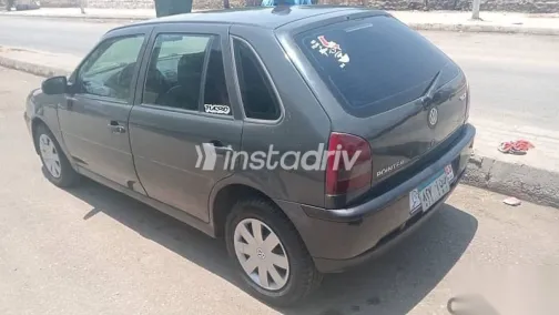 فولكس فاغن بوينتر 2004 فضي مستعملة للبيع - 3