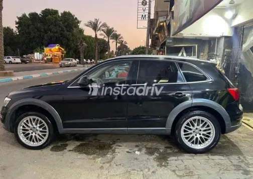 اودي Q5 2011 أسود مستعملة للبيع - 1