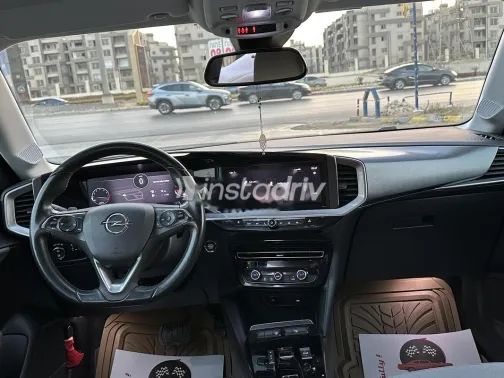 اوبل موكا 2022 أبيض مستعملة للبيع - 3