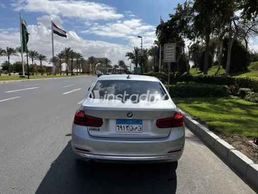 BMW 318 2017 White Used for Sale - 3