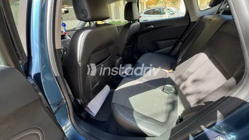 Opel Astra 2014 White Used for Sale - 4