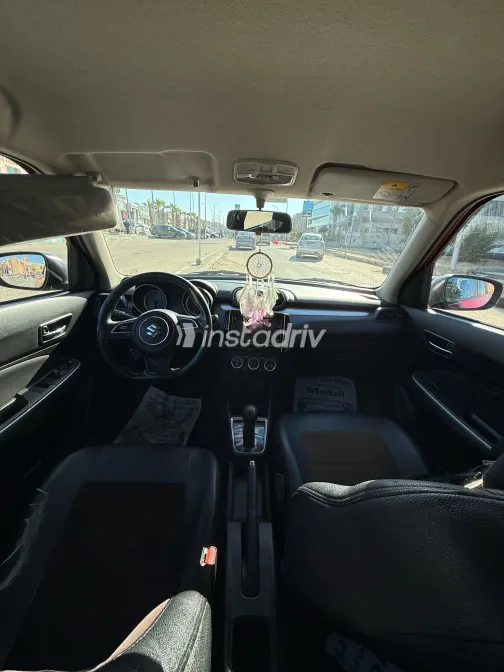 سوزوكى سويفت 2022 أبيض مستعملة للبيع - 6