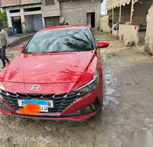 Hyundai Avante 2021 Burgundy Used for Sale