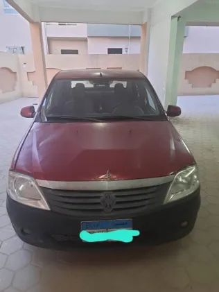 رينو لوجان 2010 أحمر مستعملة للبيع