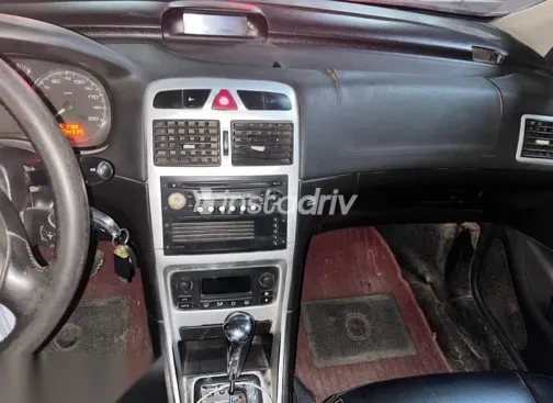 بيجو 307 2006 أسود مستعملة للبيع - 9