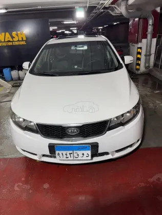 Kia Cerato 2010 White Used for Sale