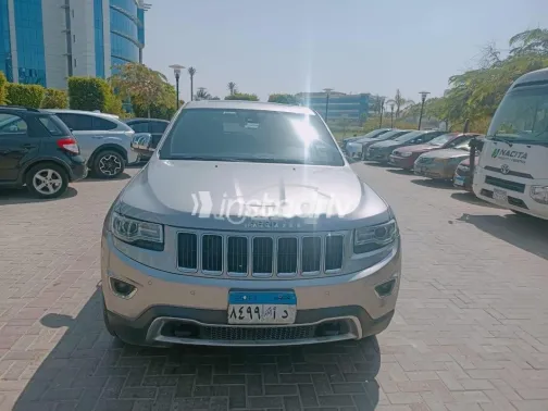 جيب جراند شيروكي 2016 أبيض مستعملة للبيع - 1