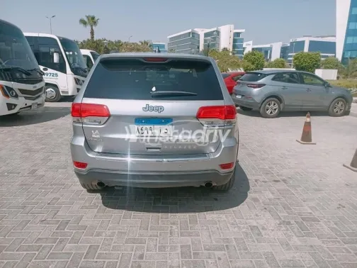 جيب جراند شيروكي 2016 أبيض مستعملة للبيع - 3