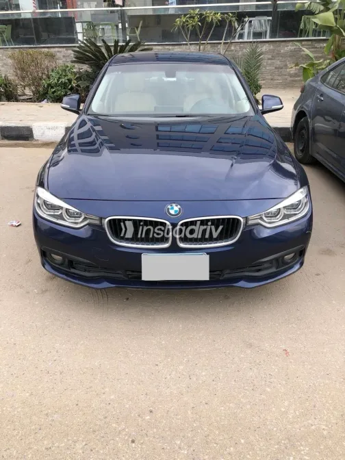 بي ام دبليو 318 2018 أبيض مستعملة للبيع - 3