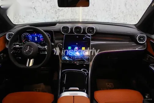 مرسيدس GLC 2026 أسود جديدة للبيع - 3